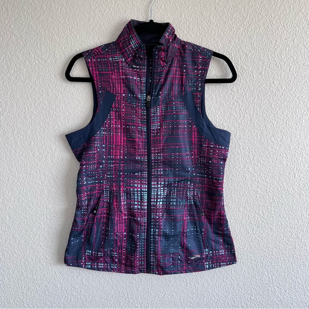 Brooks Women's Plaid Vest